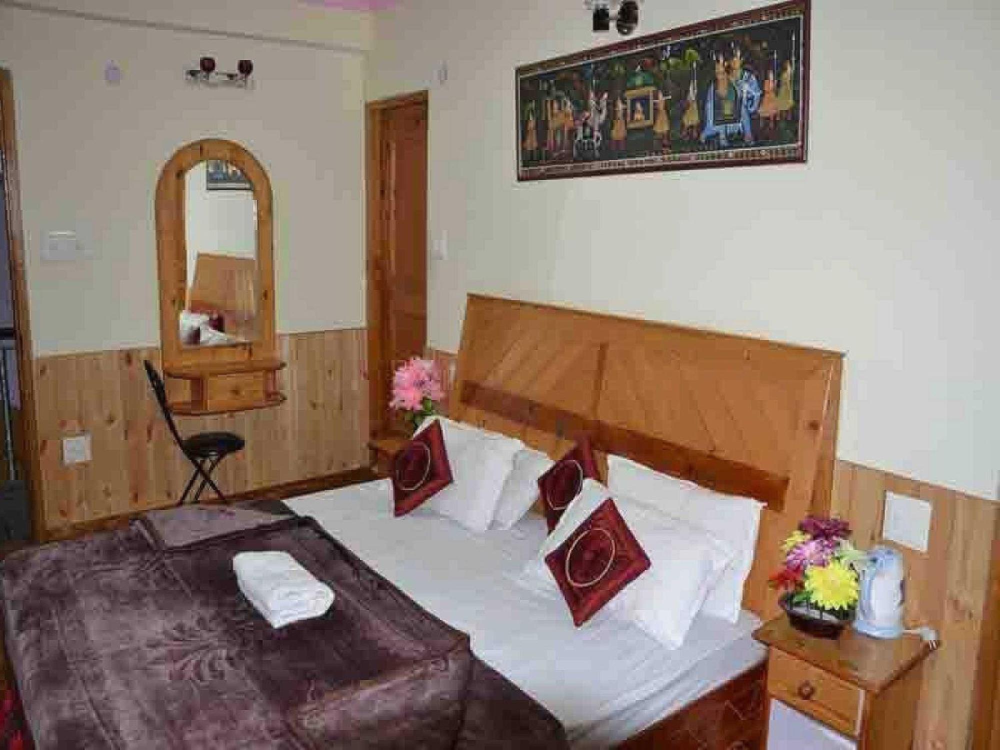 Hotel O Antriksh Cottage มะนาลี ภายนอก รูปภาพ