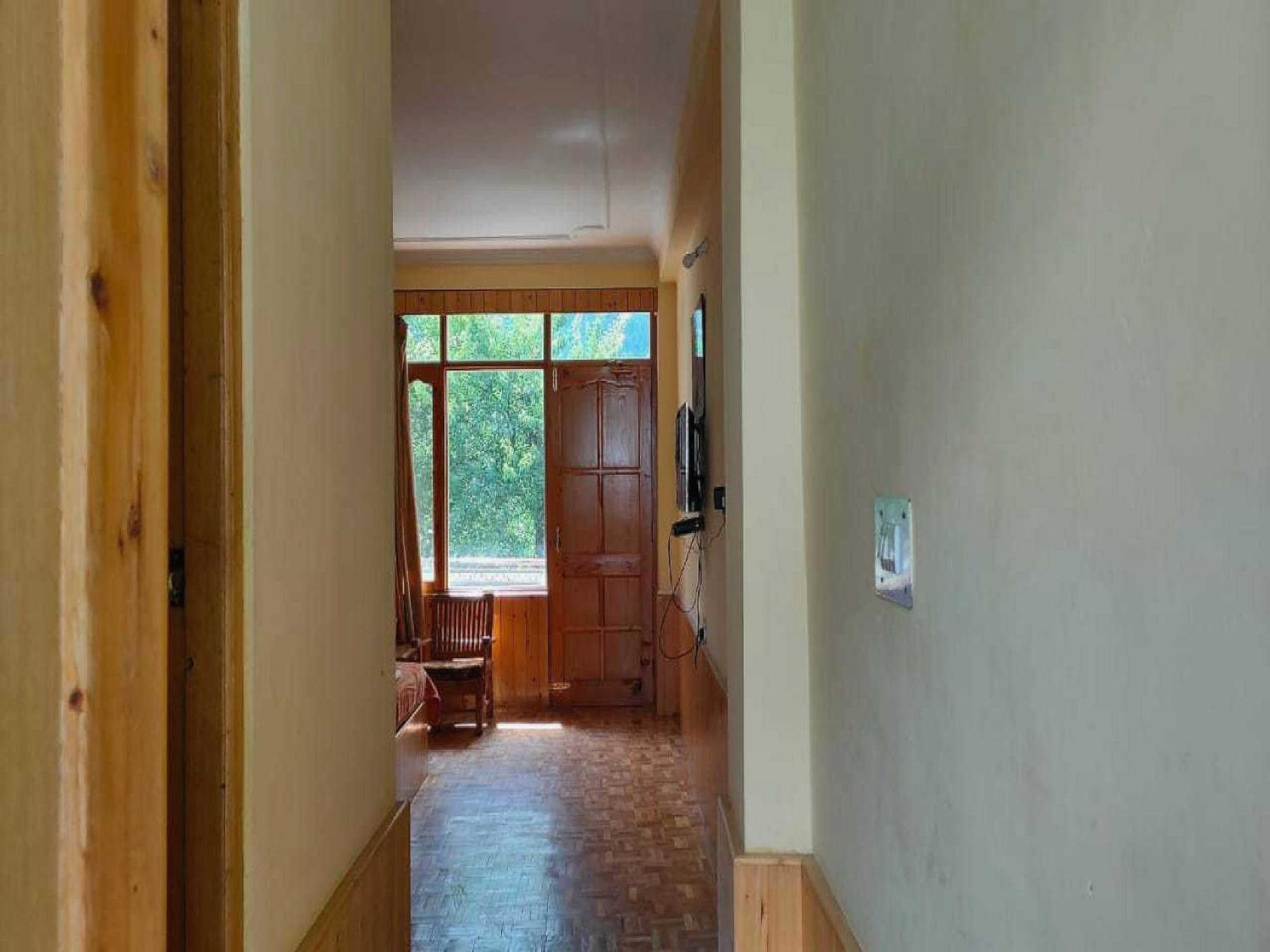 Hotel O Antriksh Cottage มะนาลี ภายนอก รูปภาพ