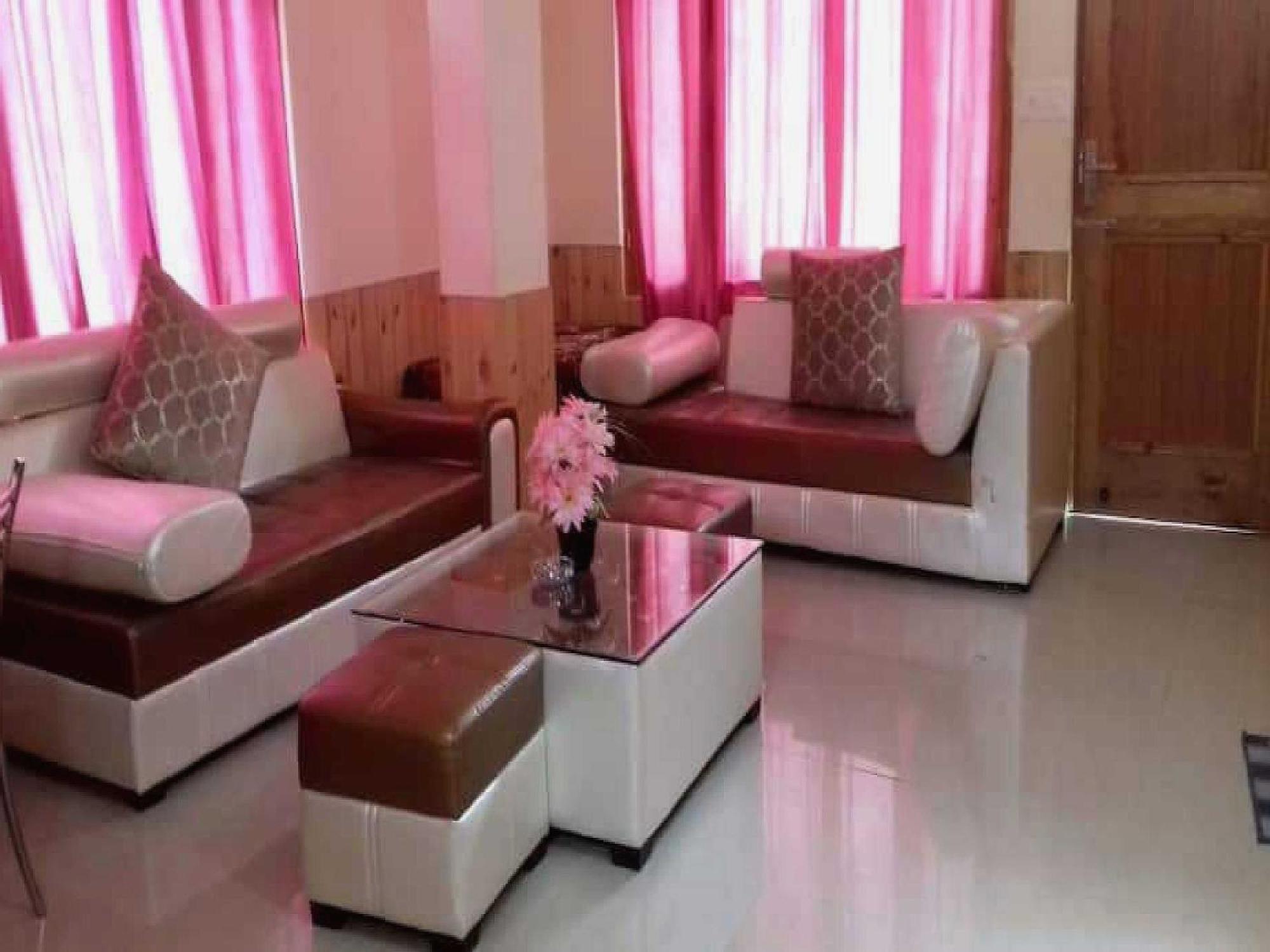 Hotel O Antriksh Cottage มะนาลี ภายนอก รูปภาพ