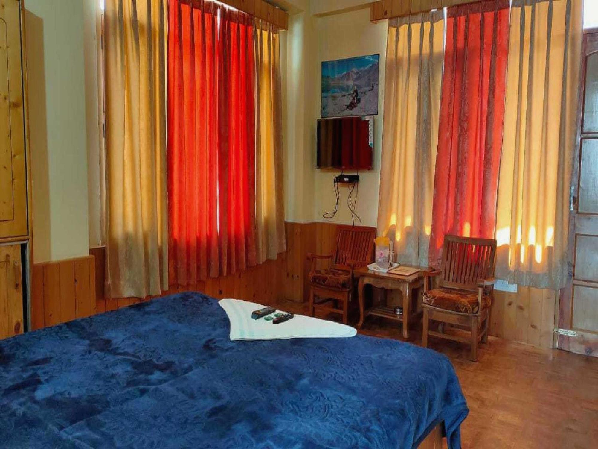 Hotel O Antriksh Cottage มะนาลี ภายนอก รูปภาพ
